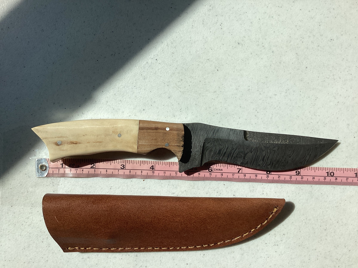 Damascus Knife